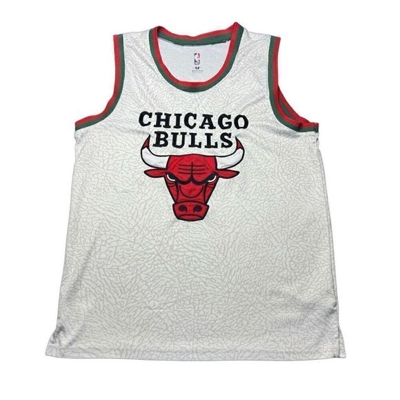 NBA Chicago Bulls Rare Jersey Mens M Green/Red Trim Embroidered Logo Cream - Picture 1 of 13